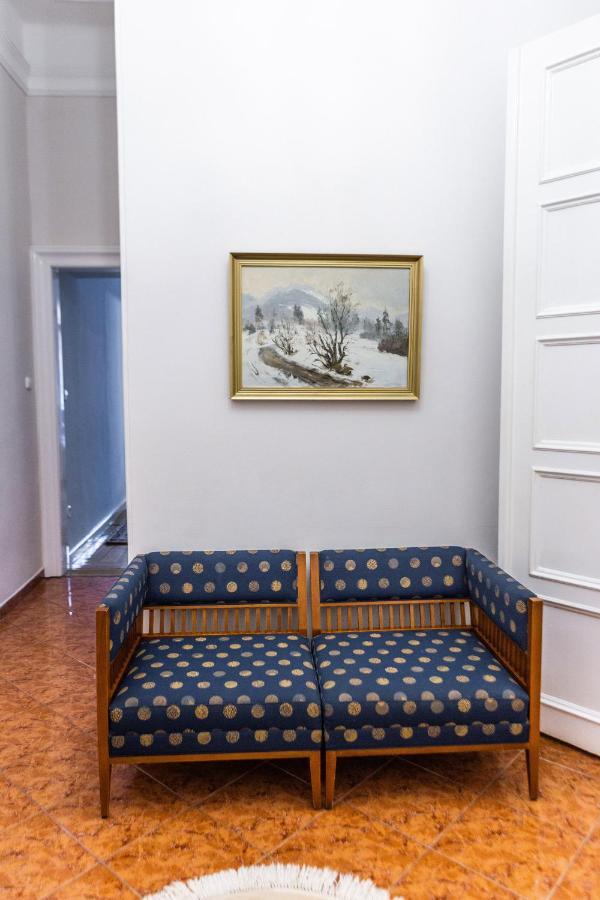 Luxury Downtown 3 Bedroom By Synagoge With Beautiful View דירה בודפשט